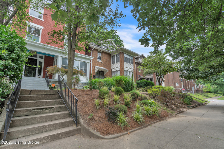Listing Image 53