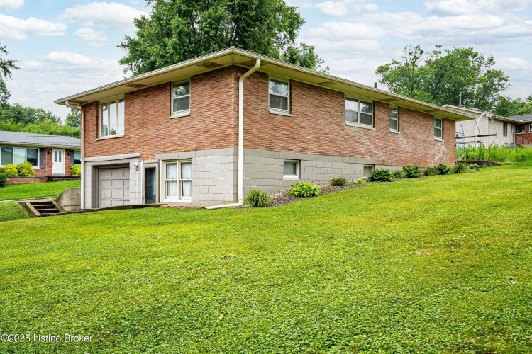 Listing Image 24