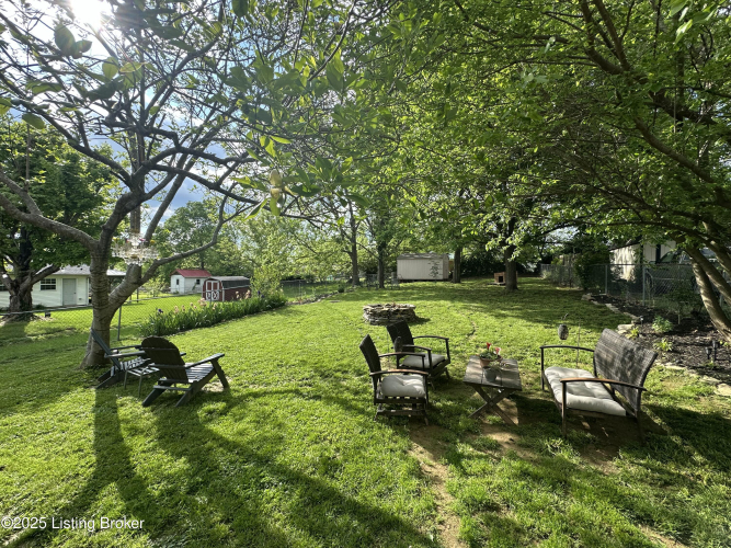 Listing Image 32