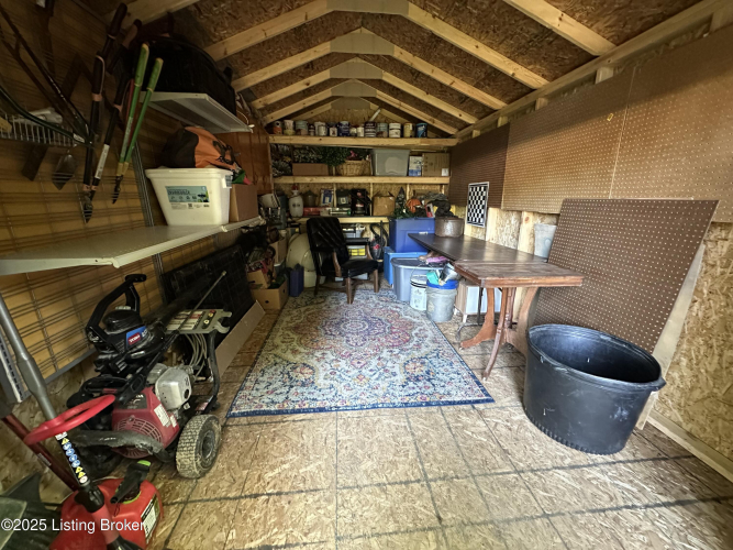 Listing Image 37