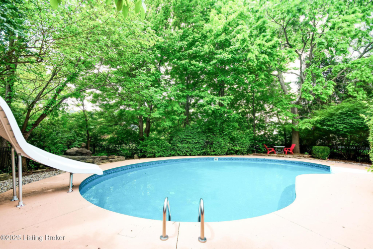 Listing Image 103