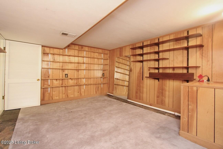 Listing Image 48