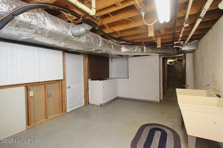 Listing Image 51