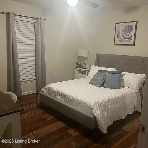 Listing Image 7