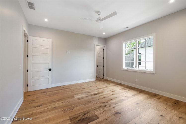 Listing Image 106