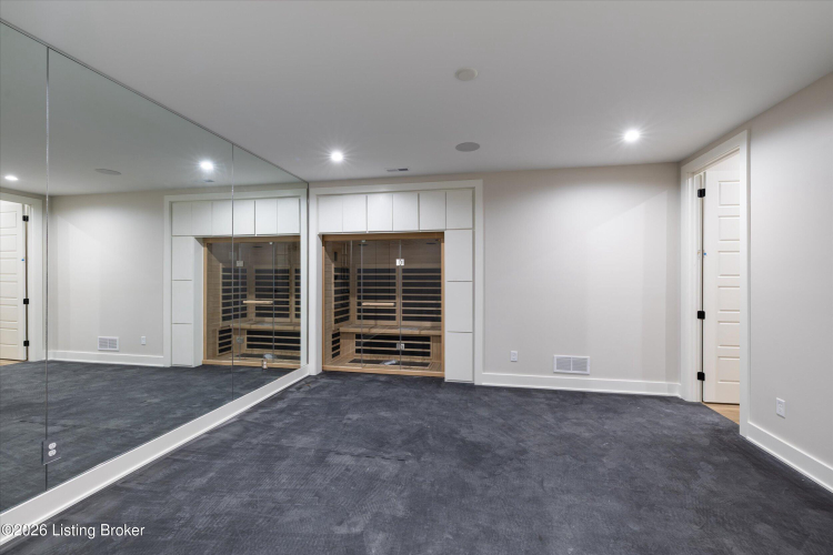 Listing Image 85