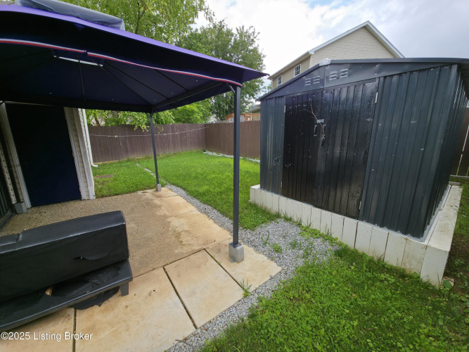 Listing Image 22