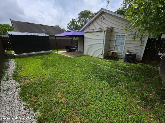 Listing Image 24