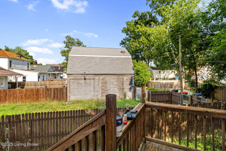 Listing Image 24