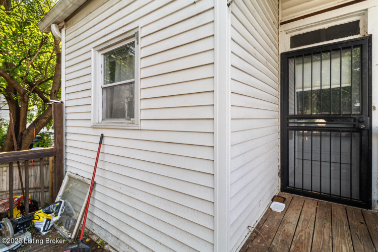 Listing Image 27