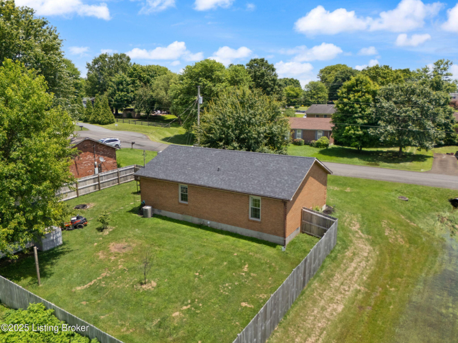 Listing Image 26