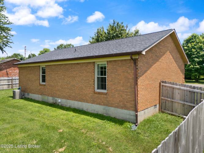 Listing Image 31