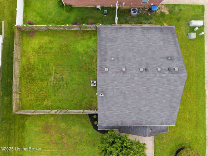 Listing Image 36