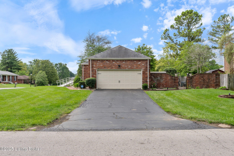 Listing Image 54