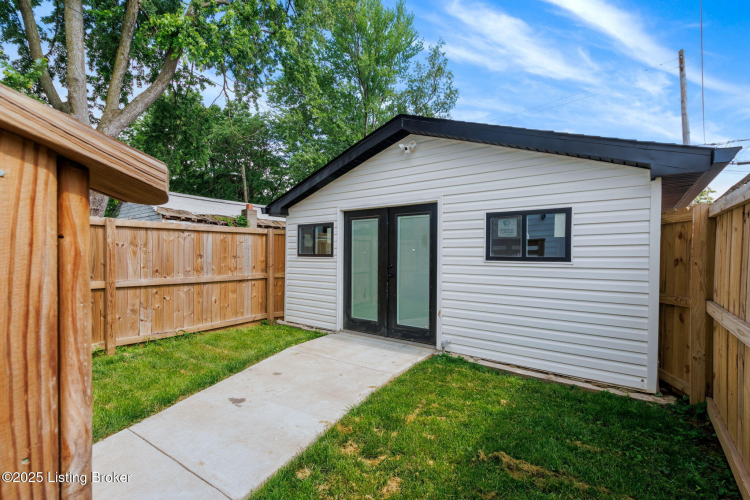 Listing Image 48