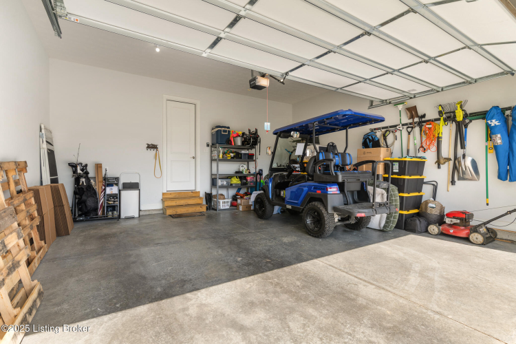 Listing Image 42
