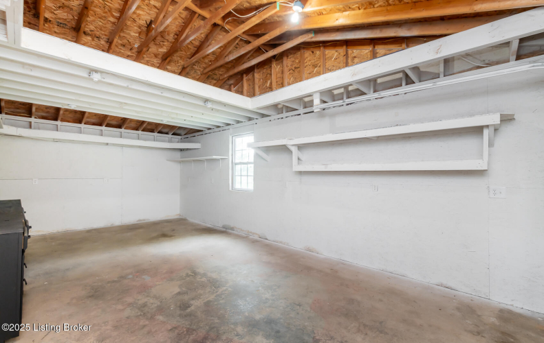 Listing Image 78