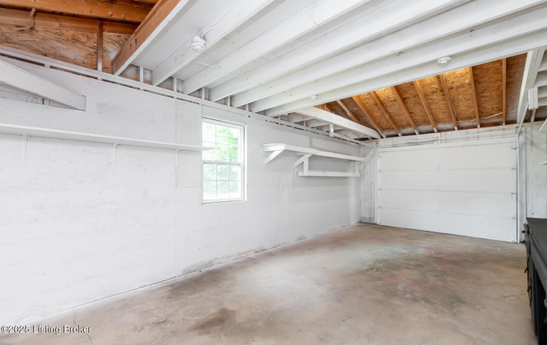 Listing Image 81