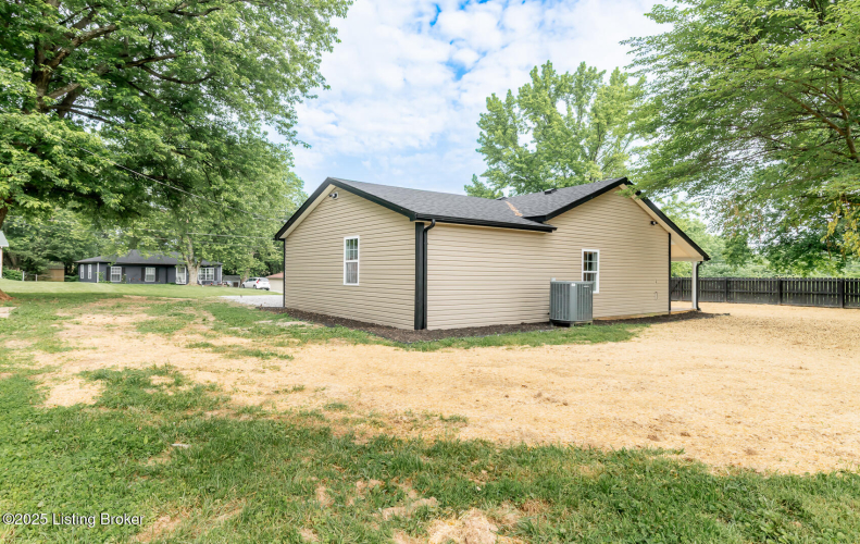 Listing Image 91