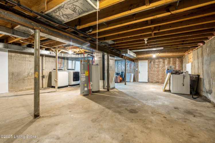 Listing Image 33