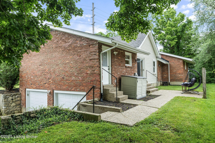 Listing Image 41
