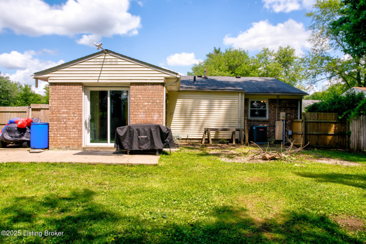 Listing Image 19
