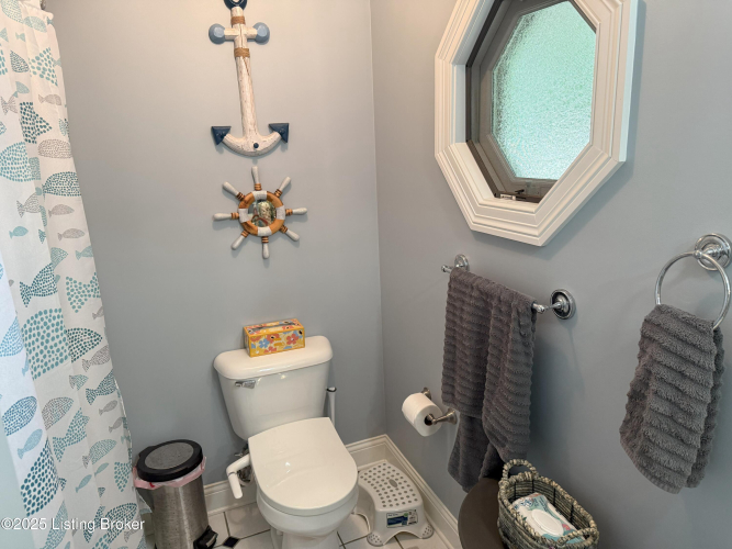 Listing Image 20