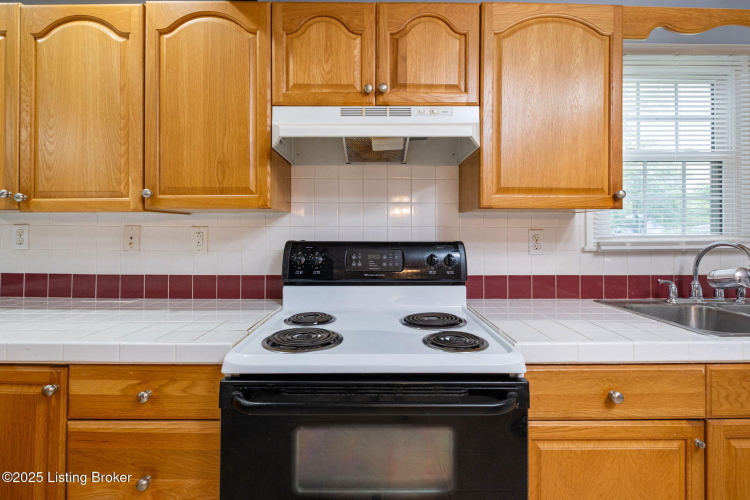Listing Image 17
