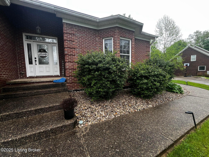 Listing Image 45