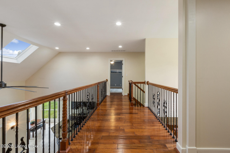 Listing Image 57
