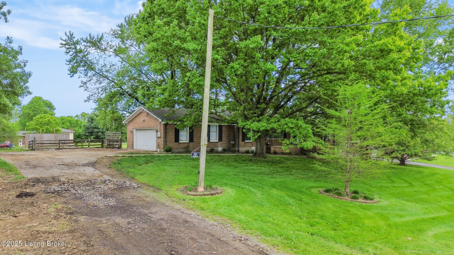 Listing Image 48