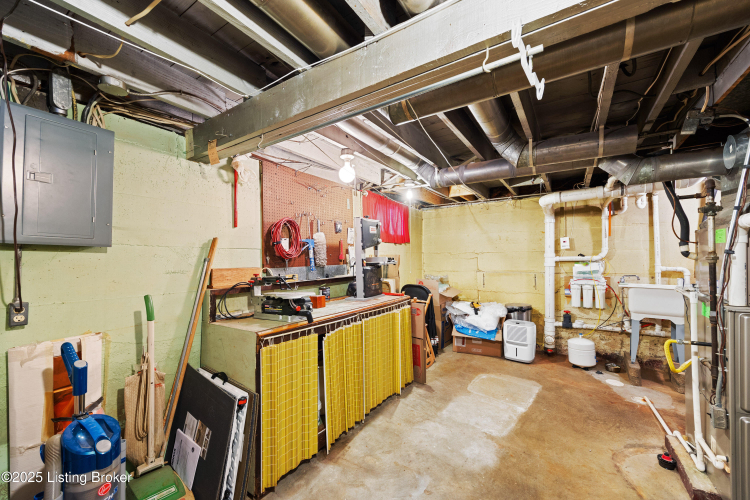 Listing Image 29