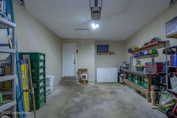 Listing Image 50