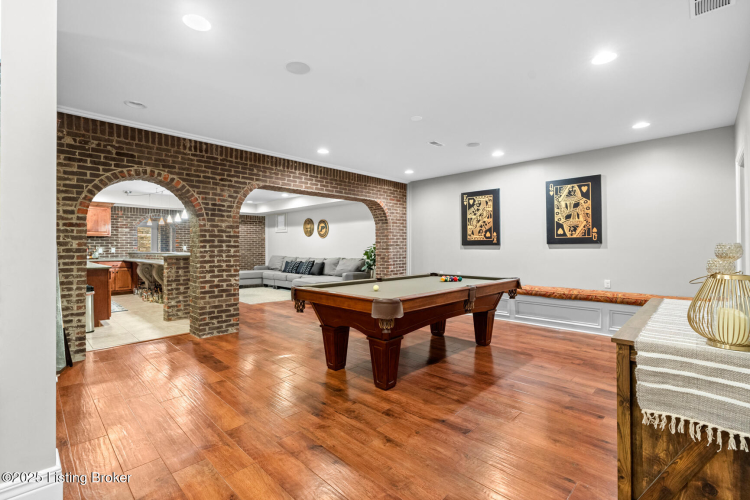 Listing Image 65