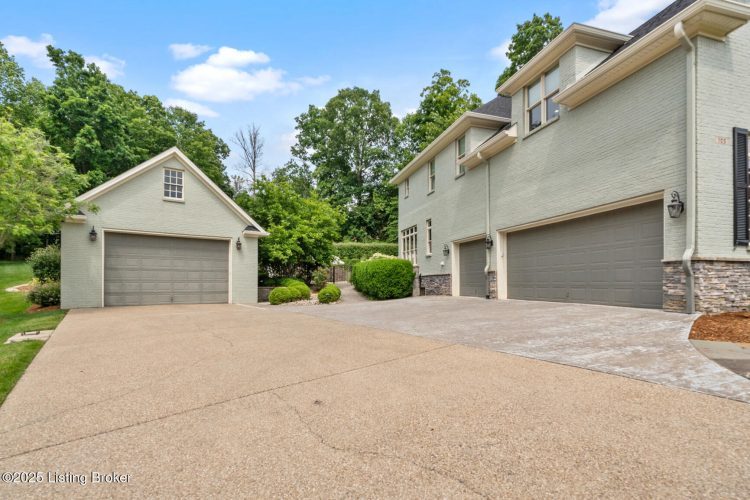 Listing Image 85