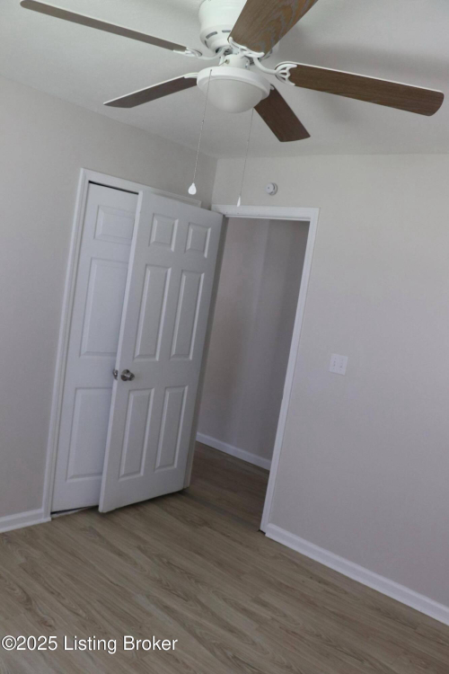 Listing Image 33