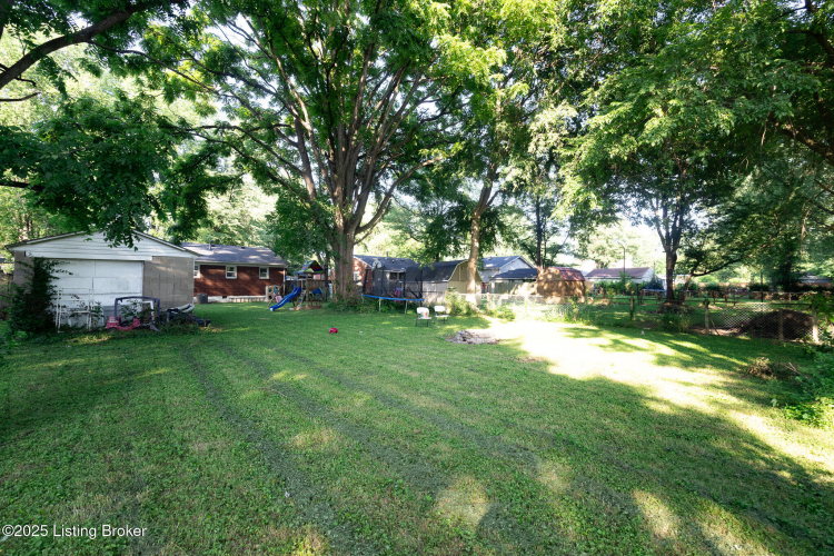 Listing Image 19