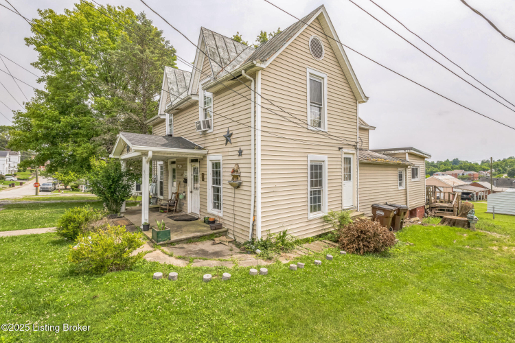 Listing Image 16