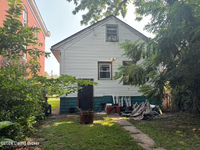Listing Image 9
