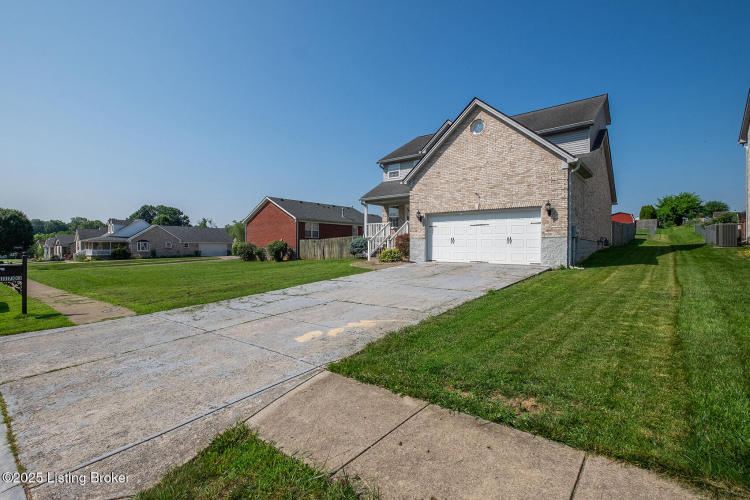 Listing Image 62