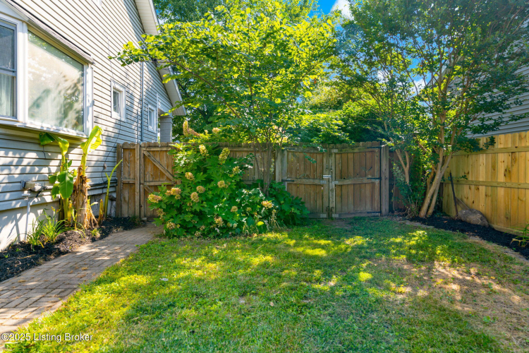 Listing Image 42