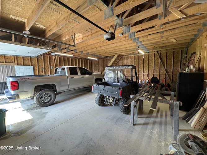 Listing Image 37