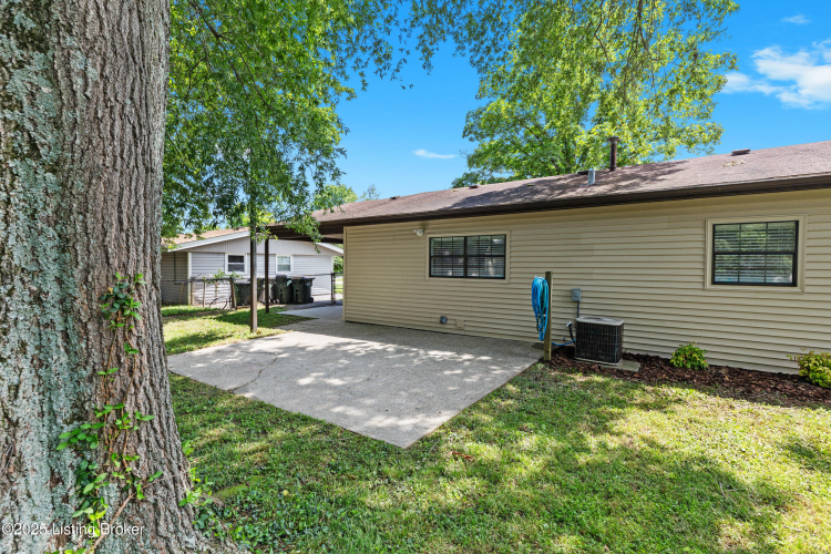Listing Image 18