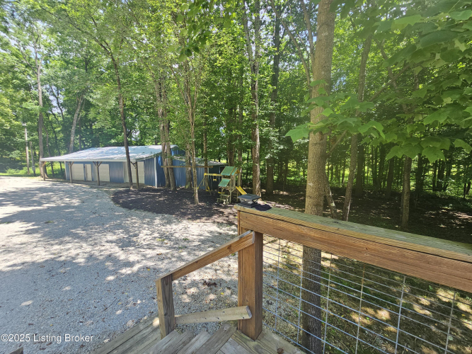 Listing Image 16