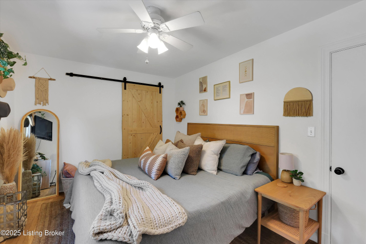 Listing Image 20