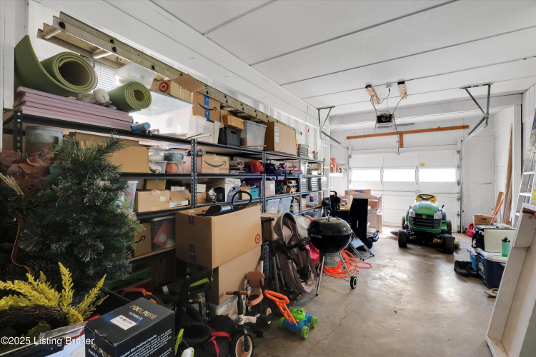 Listing Image 41