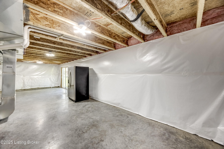 Listing Image 24