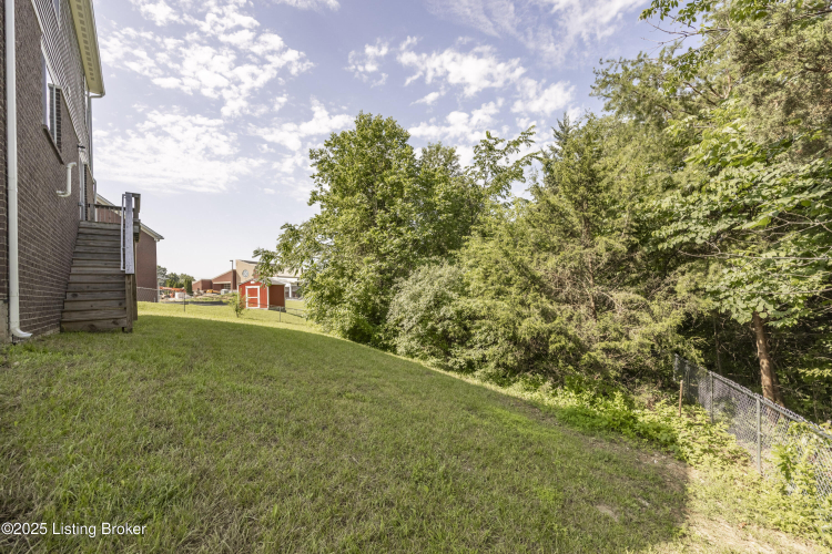 Listing Image 32