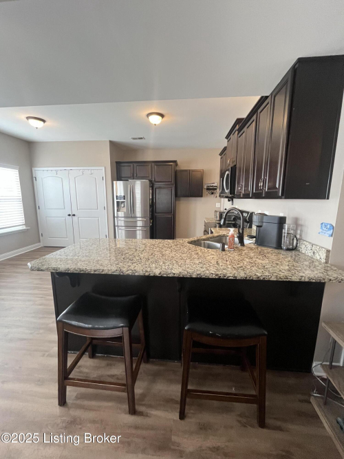 Listing Image 20