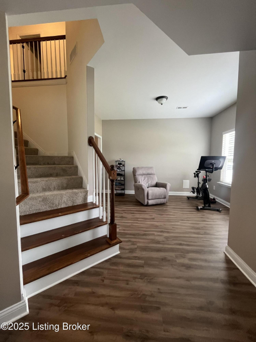 Listing Image 28